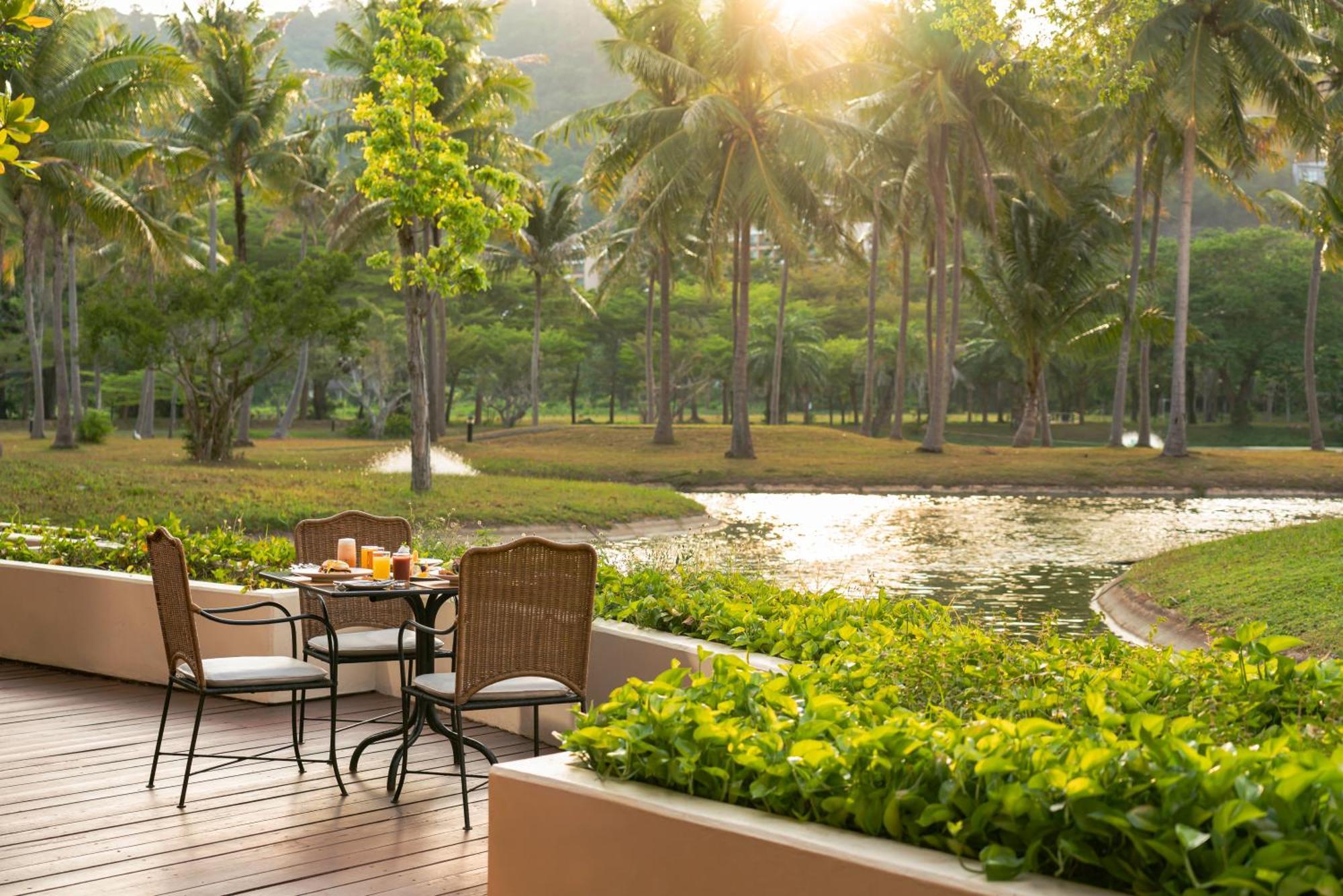 Pullman Phuket Karon Beach Resort Exterior photo